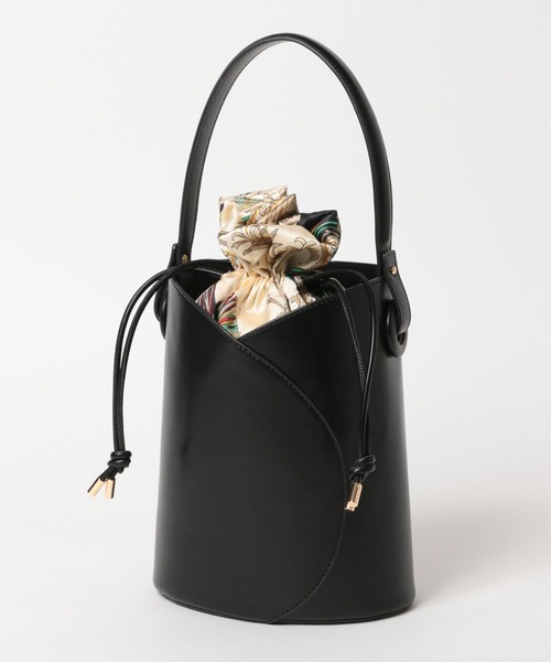 Andemiu（アンデミュウ）の「スカーフバケツバック322616（ショルダーバッグ・レディース・ブラック/ベージュ・FREE）」の18枚目の写真