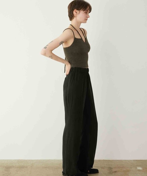 LA PEAU DE GEM（ラポドゥジェム）の「【LA PEAU DE GEM】shining feather knit cami/シャイニングフェザーニットキャミ（キャミソール・レディース・ブラック/カーキ・FREE）」の14枚目の写真