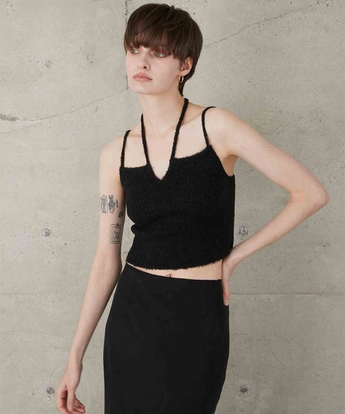 LA PEAU DE GEM（ラポドゥジェム）の「【LA PEAU DE GEM】shining feather knit cami/シャイニングフェザーニットキャミ（キャミソール・レディース・ブラック/カーキ・FREE）」の10枚目の写真