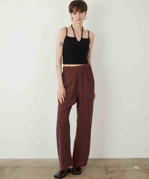 LA PEAU DE GEM（ラポドゥジェム）の「【LA PEAU DE GEM】shining feather knit cami/シャイニングフェザーニットキャミ（キャミソール・レディース・ブラック/カーキ・FREE）」の4枚目の写真