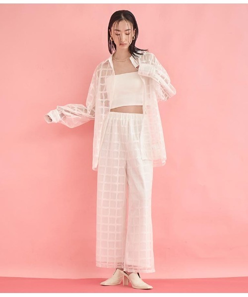 Settimissimo（セッティミッシモ）の「カップ付き バックラウンド ショート キャミソール（キャミソール・レディース・ブラック/オフホワイト・FREE）」の21枚目の写真