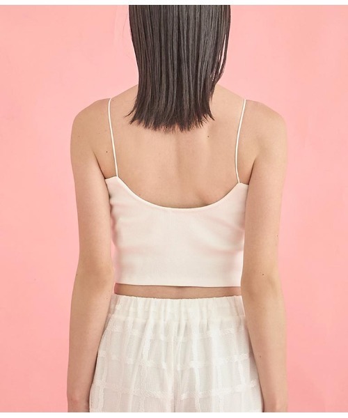 Settimissimo（セッティミッシモ）の「カップ付き バックラウンド ショート キャミソール（キャミソール・レディース・ブラック/オフホワイト・FREE）」の4枚目の写真