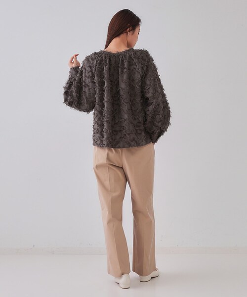 OPAQUE.CLIP（オペークドットクリップ）の「《VERY掲載》フリンジジャカードブラウス【洗濯機洗い可】（シャツ/ブラウス・レディース・ライトグリーン/オフホワイト/チャコールグレー・38/40/42）」の10枚目の写真