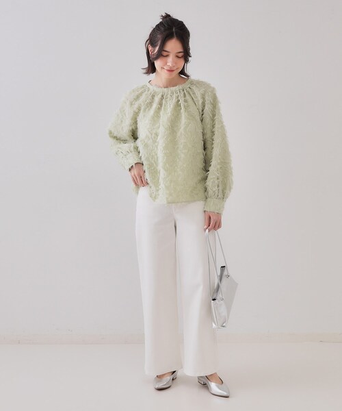 OPAQUE.CLIP（オペークドットクリップ）の「《VERY掲載》フリンジジャカードブラウス【洗濯機洗い可】（シャツ/ブラウス・レディース・ライトグリーン/オフホワイト/チャコールグレー・38/40/42）」の13枚目の写真