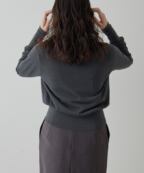 Whim Gazette（ウィムガゼット）の「ハイゲージ天竺カーディガン