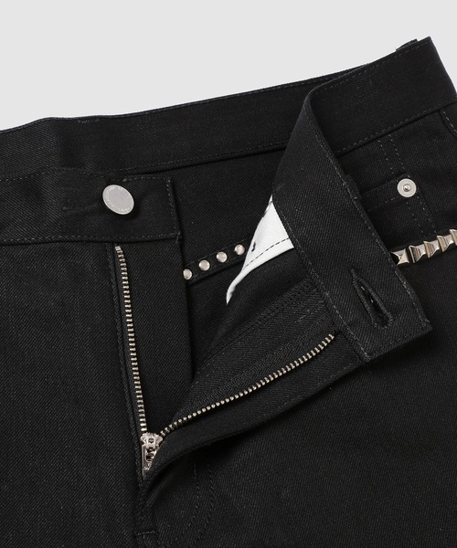 TAKAHIROMIYASHITATheSoloIst.（タカヒロミヤシタザソロイスト）の「stretch skinny jean.(studs)（デニムパンツ・メンズ・ブラック/インディゴブルー・30）」の8枚目の写真