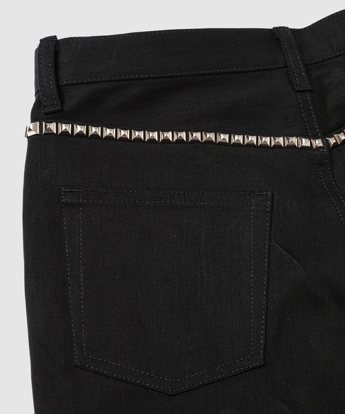 TAKAHIROMIYASHITATheSoloIst.（タカヒロミヤシタザソロイスト）の「stretch skinny jean.(studs)（デニムパンツ・メンズ・ブラック/インディゴブルー・30）」の5枚目の写真