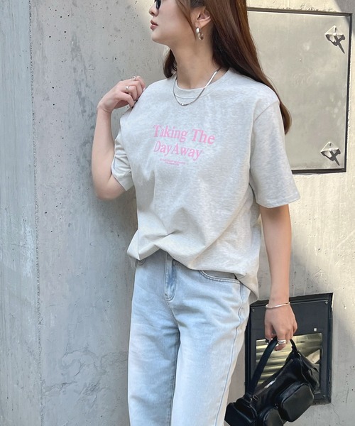 Futier land(フューティアランド)の「コットン100%配色ロゴプリントTシャツ(Tシャツ/カットソー・レディース・グレー/チャコールグレー/ホワイト・FREE)」の15枚目の写真