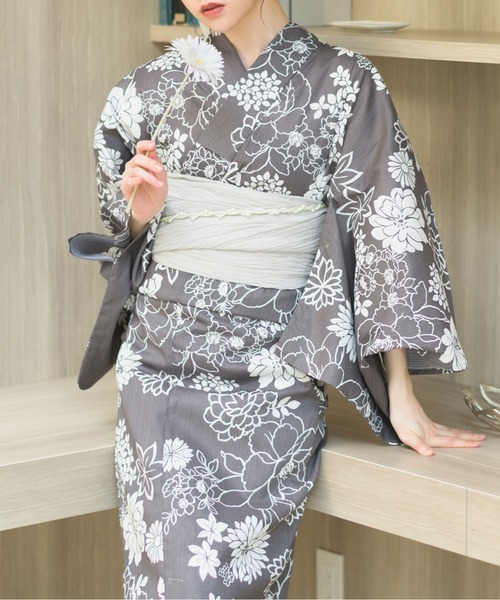 CELEN(セレン)の「【下駄付き兵児帯ゆかた5点セット】浴衣・兵児帯・腰紐2本・下駄《夏宵浴衣》(浴衣・レディース・ネイビー系/ホワイト系/ブルー系/ブラック系1/アイボリー系1/アイボリー系2/グレー系/ブラック系2・FREE)」の20枚目の写真