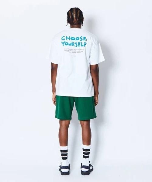 AKTR(アクター)の「AKTR CHOOSE YOURSELF COTTON TEE(アクター チューズ ユアセルフ コットン ティー)(Tシャツ/カットソー・メンズ・ブラック/ブルー/ホワイト・MEDIUM/LARGE/X-LARGE/XX-LARGE)」の12枚目の写真