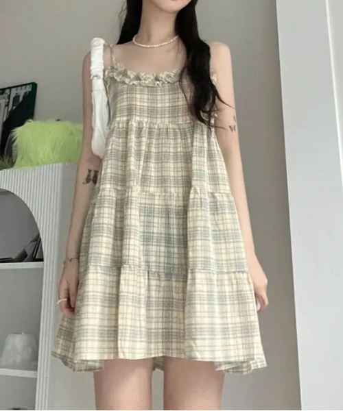 gossip!ロサンゼルス(ゴシップロサンゼルス)の「Y2K チェックレースティアードミニキャミワンピース(ワンピース・レディース・チェック/ベビーピンク・FREE)」の7枚目の写真