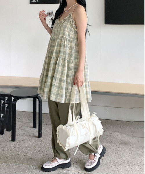 gossip!ロサンゼルス(ゴシップロサンゼルス)の「Y2K チェックレースティアードミニキャミワンピース(ワンピース・レディース・チェック/ベビーピンク・FREE)」の17枚目の写真