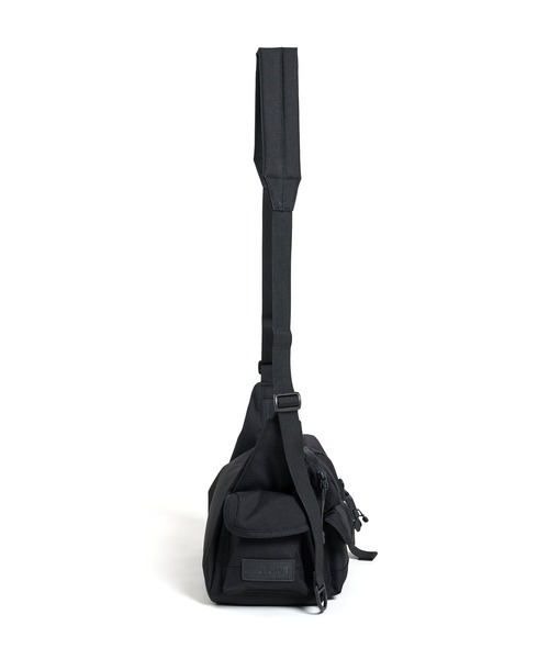 BAICYCLON by Bagjack（バイシクロン バイ バグジャック）の「【BAICYCLON】MULTI POCKETS SHOUDER BAG SMALL BCL-85（ショルダーバッグ・メンズ・ブラック/ブラック系その他2・FREE）」の8枚目の写真
