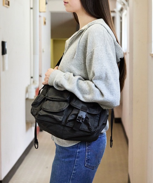 BAICYCLON by Bagjack（バイシクロン バイ バグジャック）の「【BAICYCLON】MULTI POCKETS SHOUDER BAG SMALL BCL-85（ショルダーバッグ・メンズ・ブラック/ブラック系その他2・FREE）」の21枚目の写真