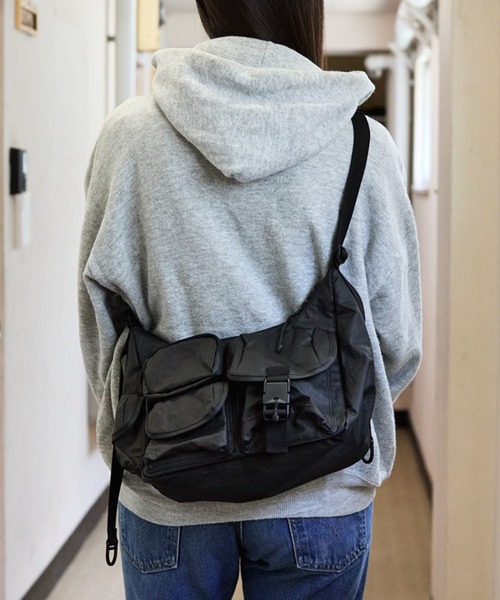 BAICYCLON by Bagjack（バイシクロン バイ バグジャック）の「【BAICYCLON】MULTI POCKETS SHOUDER BAG SMALL BCL-85（ショルダーバッグ・メンズ・ブラック/ブラック系その他2・FREE）」の22枚目の写真