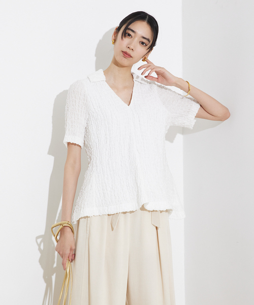 qualite(カリテ)の「ペプラムシャツ/オフィスカジュアル(シャツ/ブラウス・レディース・ブラック/オフホワイト・フリー)」の2枚目の写真