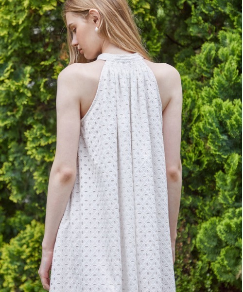 ERADIE（エラディエ）の「Cotton lace halterneck one-piece コットンレースホルターワンピース（ワンピース・レディース・レッド/ホワイト・FREE）」の4枚目の写真