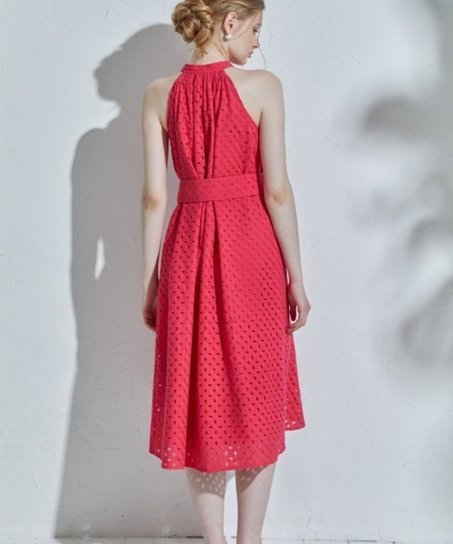 ERADIE（エラディエ）の「Cotton lace halterneck one-piece コットンレースホルターワンピース（ワンピース・レディース・レッド/ホワイト・FREE）」の3枚目の写真