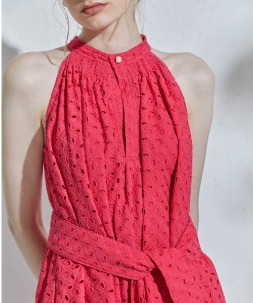 ERADIE（エラディエ）の「Cotton lace halterneck one-piece コットンレースホルターワンピース（ワンピース・レディース・レッド/ホワイト・FREE）」の12枚目の写真