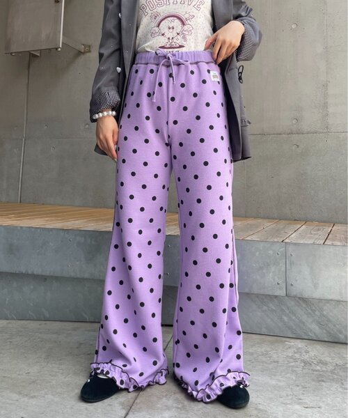 HELLO.SANFRANCISCO(ハローサンフランシスコ)の「【HELLO.SANFRANCISCO】ワッフルフレアパンツ(その他パンツ・レディース・グレー/オフホワイト/ブルー/オレンジ/ブラック/パープル/イエロー/ブラック系その他/パープル系その他/ブラウン・SMALL/MEDIUM)」の8枚目の写真
