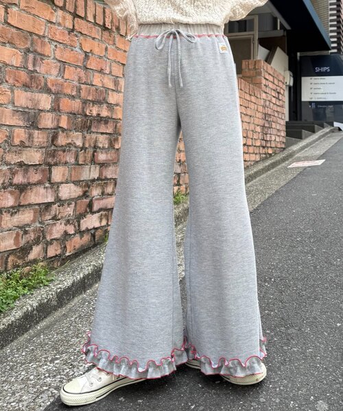 HELLO.SANFRANCISCO(ハローサンフランシスコ)の「【HELLO.SANFRANCISCO】ワッフルフレアパンツ(その他パンツ・レディース・グレー/オフホワイト/ブルー/オレンジ/ブラック/パープル/イエロー・SMALL/MEDIUM)」の15枚目の写真