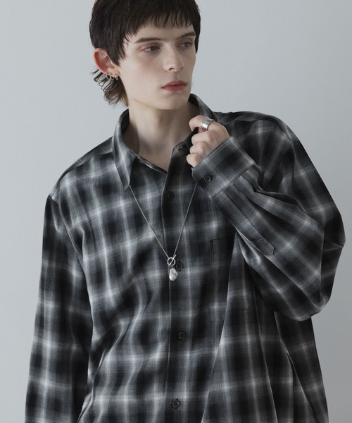 remer(リメール)の「loose basic oversize shirt - ombre check / ルーズベーシックオーバーサイズシャツ - オンブレチェック(シャツ/ブラウス・メンズ・ブラウン/ブラック・LARGE/MEDIUM/SMALL/X-SMALL)」の16枚目の写真