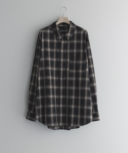 remer(リメール)の「loose basic oversize shirt - ombre check / ルーズベーシックオーバーサイズシャツ - オンブレチェック(シャツ/ブラウス・メンズ・ブラウン/ブラック・LARGE/MEDIUM/SMALL/X-SMALL)」の4枚目の写真