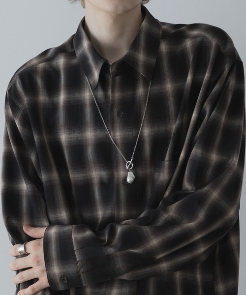 remer(リメール)の「loose basic oversize shirt - ombre check / ルーズベーシックオーバーサイズシャツ - オンブレチェック(シャツ/ブラウス・メンズ・ブラウン/ブラック・LARGE/MEDIUM/SMALL/X-SMALL)」の8枚目の写真