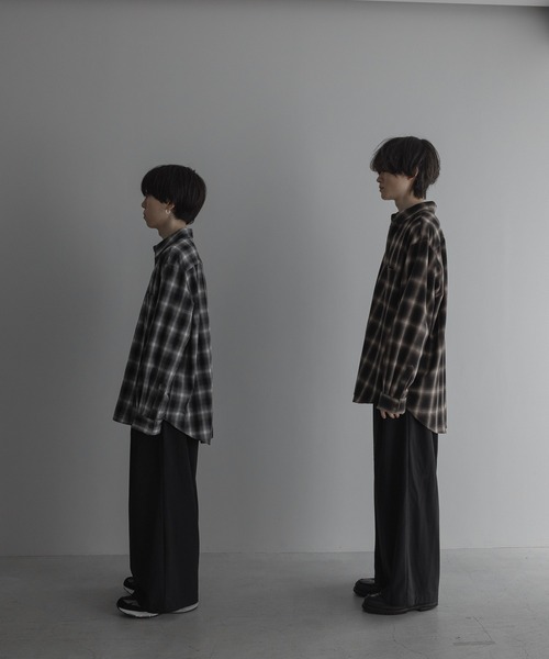 remer(リメール)の「loose basic oversize shirt - ombre check / ルーズベーシックオーバーサイズシャツ - オンブレチェック(シャツ/ブラウス・メンズ・ブラウン/ブラック・LARGE/MEDIUM/SMALL/X-SMALL)」の20枚目の写真