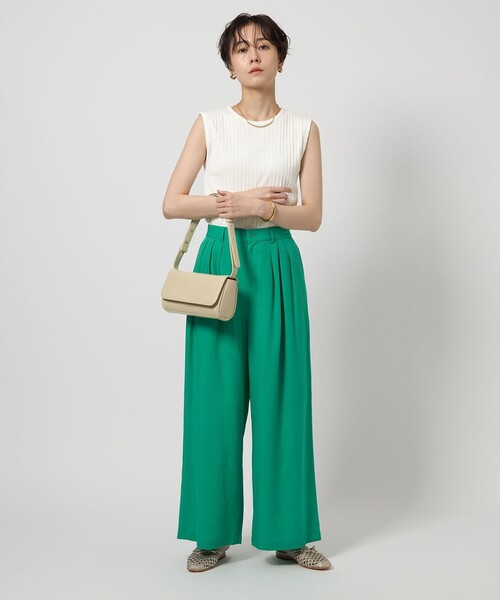 green label relaxing(グリーンレーベルリラクシング)の「アイレット リブ クロップド ノースリーブ Tシャツ(Tシャツ/カットソー・レディース・オフホワイト/ブラック/レッド・FREE)」の8枚目の写真