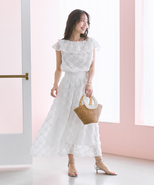 La boutique BonBon（ラブティックボンボン）の「【セットアップ可】シアーローズギャザースカート（スカート・レディース・ブラック/ホワイト・38/36）」の22枚目の写真