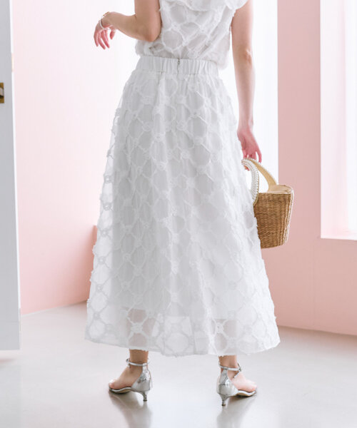 La boutique BonBon（ラブティックボンボン）の「【セットアップ可】シアーローズギャザースカート（スカート・レディース・ブラック/ホワイト・38/36）」の16枚目の写真