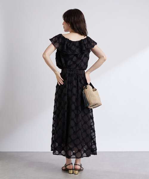 La boutique BonBon（ラブティックボンボン）の「【セットアップ可】シアーローズギャザースカート（スカート・レディース・ブラック/ホワイト・38/36）」の3枚目の写真