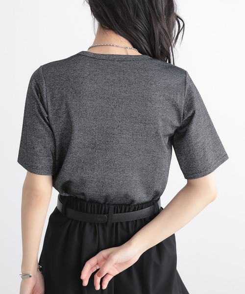 for/c(フォーシー)の「ラメ半袖Tシャツ【サスティナブル】(Tシャツ/カットソー・レディース・ライトベージュ/ブラック/ライトグレー・L/M)」の12枚目の写真