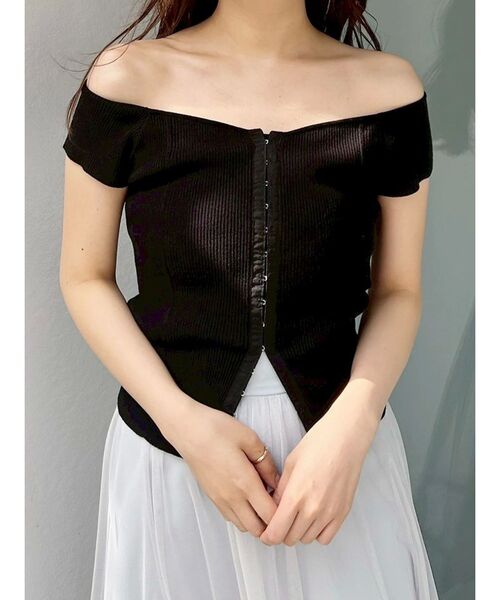 MERCURYDUO（マーキュリーデュオ）の「フロントホックリブニット（ニット/セーター・レディース・ブラウン/ブラック/オフホワイト/ブルー・FREE）」の10枚目の写真