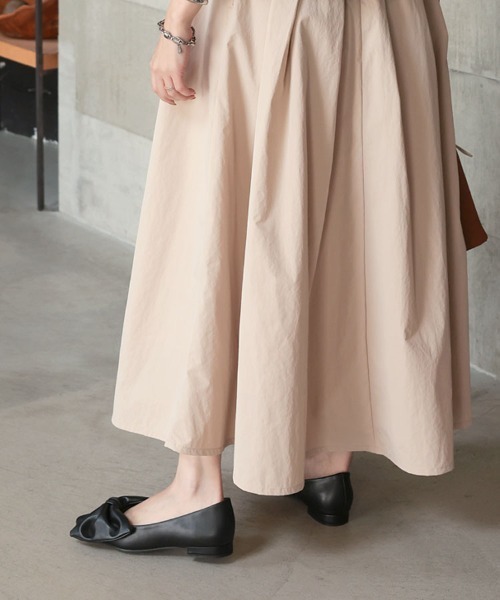 DONOBAN（ドノバン）の「ビックリボンパンプス（パンプス・レディース・ブラック/シルバー・24.5cm/23.5cm/22.5cm）」の6枚目の写真