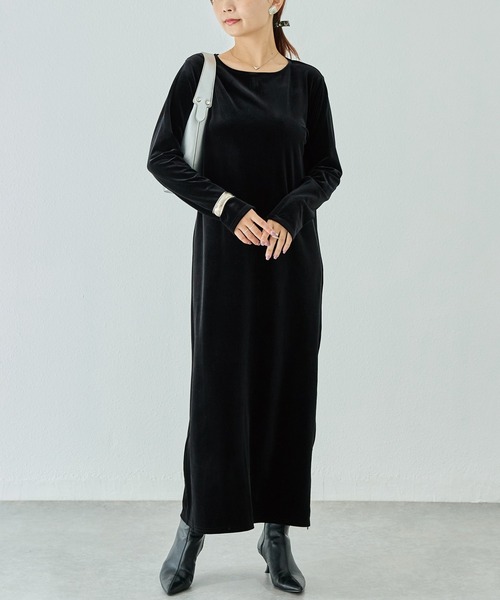 LAVEANGE(ラビアンジェ)の「ベロアワンピース(ワンピース・レディース・ブラウン/ブラック・M/LL/3L/4L/5L)」の2枚目の写真