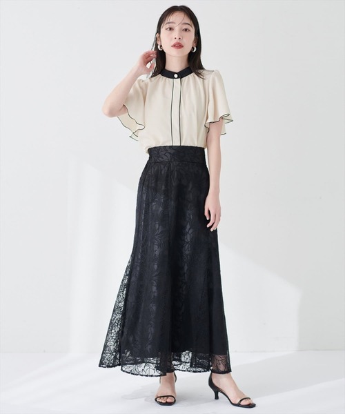 natural couture(ナチュラルクチュール)の「デザイン釦配色フレア袖ブラウス(シャツ/ブラウス・レディース・オフホワイト/ドット/モカ/ネイビー/グレー/ホワイト系その他・FREE)」の10枚目の写真