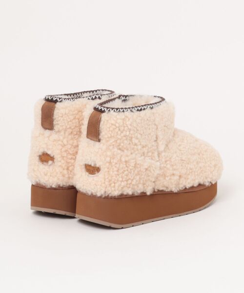 EMU Australia(エミューオーストラリア)の「Stinger Micro Flatform Teddy(ブーツ・レディース・ナチュラル・8/7/6)」の2枚目の写真