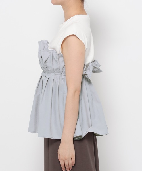 mysty woman(ミスティウーマン)の「ギャザービスチェツキフレンチスリーブ 581418(Tシャツ/カットソー・レディース・ブラック/ライトグレー/ブラウン・FREE)」の13枚目の写真