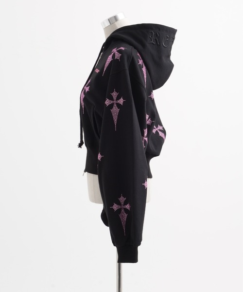 REFLEM/レフレム』クロス総柄ラインストーンクロップドZIPパーカー