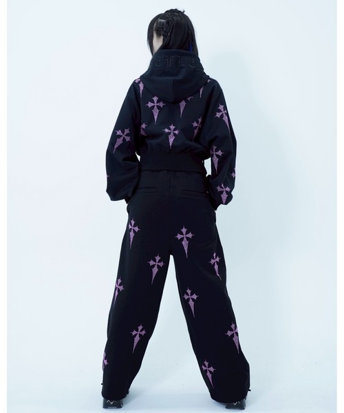 『REFLEM/レフレム』クロス総柄ラインストーンZIPパーカー REFLEM/レフレム』クロス総柄ラインストーンZIPパーカー/ジップアップ