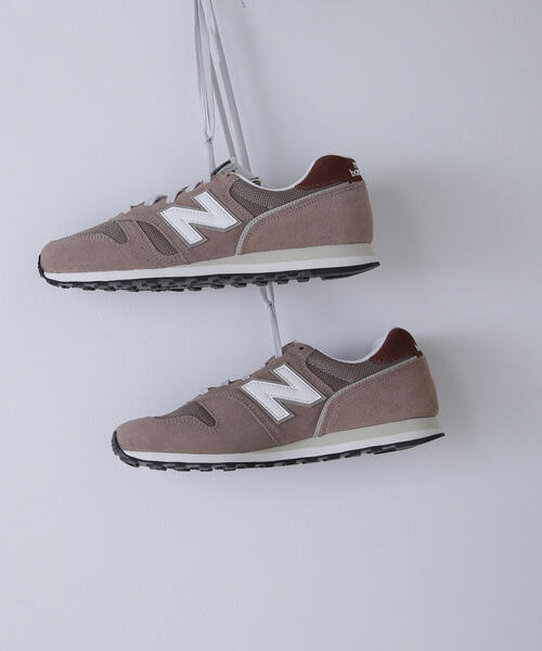 NATURAL BEAUTY BASIC（ナチュラルビューティーベーシック）の「◇New Balance 373 XA2 シューズ（スニーカー・レディース・ベージュ/オフホワイト・24.0cm/23.5cm）」の2枚目の写真