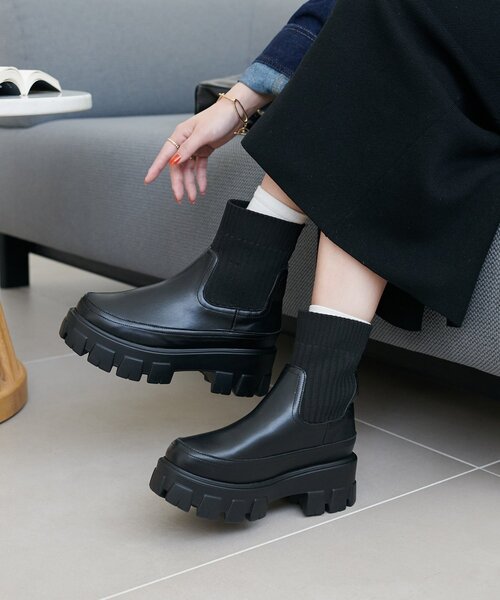 DISCOAT（ディスコート）の「トラックソールソックスブーツ（ブーツ・レディース・ブラック/ブラウン・SMALL/LARGE/MEDIUM/X-LARGE）」の3枚目の写真