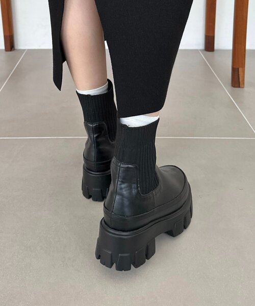 DISCOAT（ディスコート）の「トラックソールソックスブーツ（ブーツ・レディース・ブラック/ブラウン・SMALL/LARGE/MEDIUM/X-LARGE）」の6枚目の写真