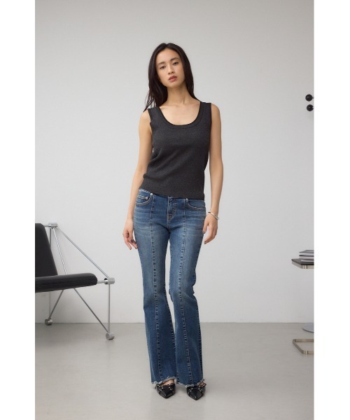 AZUL by moussy(アズールバイマウジー)の「2WAYリブニットタンク(タンクトップ・レディース・ブラック/ベージュ/ライトグレー・FREE)」の6枚目の写真
