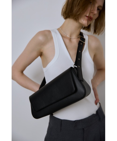 女王蜂 ボディバッグ Amazon.co.jp: 女王蜂 ショルダーバッグ : ファッション