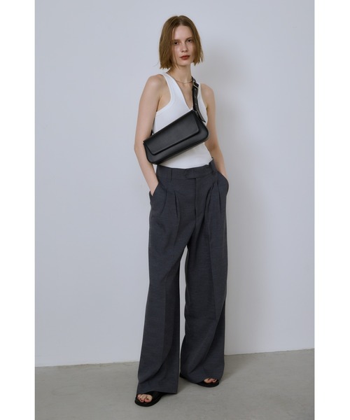 un/neu（アンノイ）の「横長スクエアアシンメトリーボディバッグ / ワンショルダーバッグ（ボディバッグ/ウエストポーチ・レディース・ブラック・FREE）」の22枚目の写真