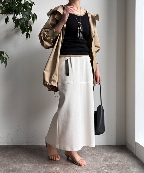 DouDou(ドゥドゥ)の「【新色追加/セットアップ対応/WEB限定】ポンチバックフレアスカート(スカート・レディース・カーキ/ブラック/オフホワイト・FREE)」の8枚目の写真