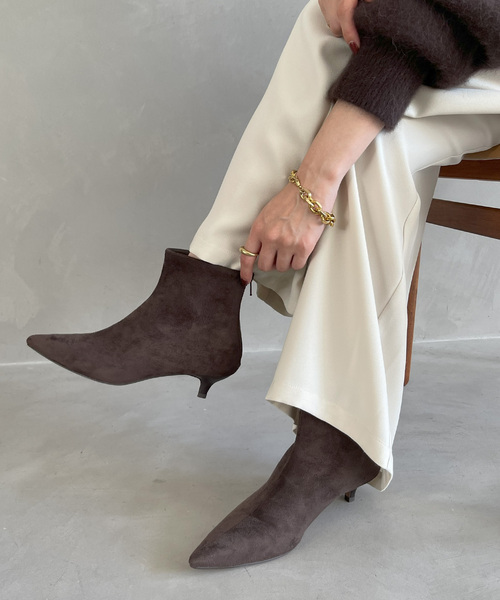 LE TALON（ルタロン）の「4cmポインテッドショートブーツ（ブーツ・レディース・ブラック/ブラウン/ブラック系その他/レモンイエロー・SMALL/X-SMALL/LARGE/MEDIUM/X-LARGE）」の3枚目の写真